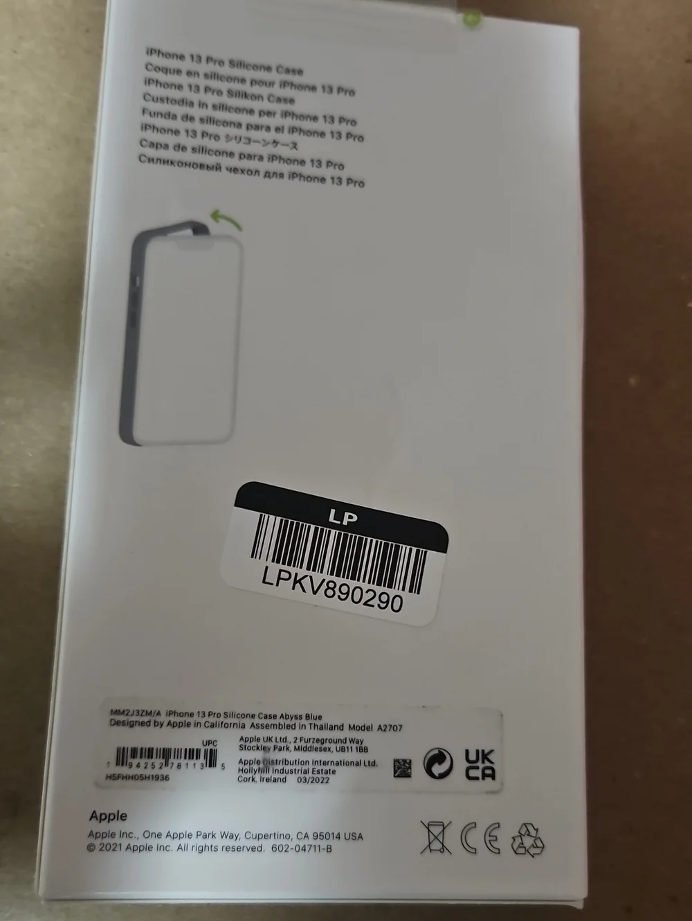 APPLE IPHONE 13 PRO SILICONE CASE: ABYSS BLUE: NEW IN BOX